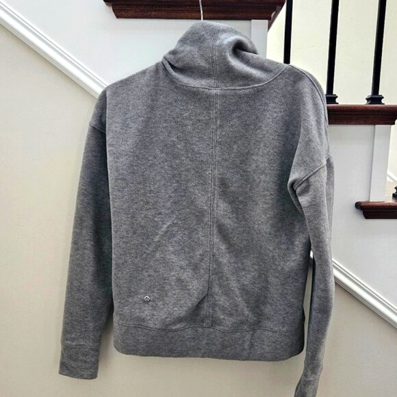 Lululemon Go Forward Pullover - Picture 8 of 12
